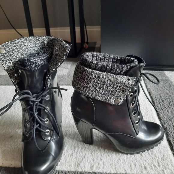 ANKLE BOOTS - Picture 4 of 6